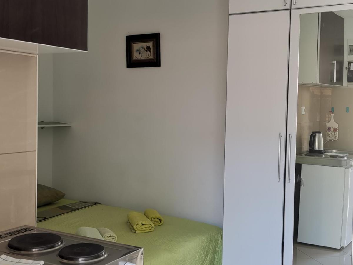 Apartments Coso Zlatne Njive Bb Cattaro Esterno foto