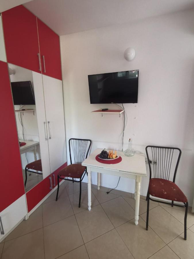 Apartments Coso Zlatne Njive Bb Cattaro Esterno foto