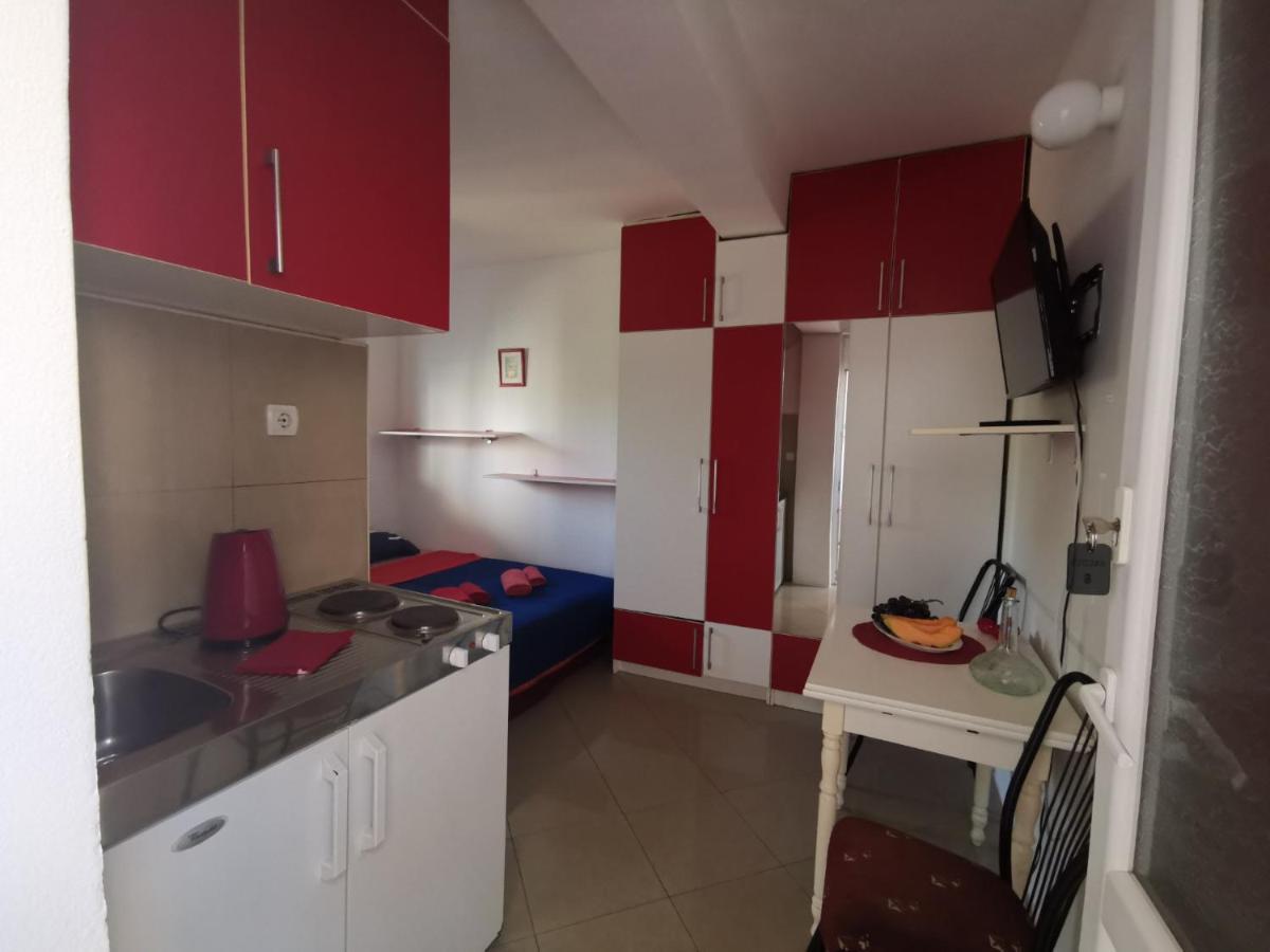 Apartments Coso Zlatne Njive Bb Cattaro Esterno foto
