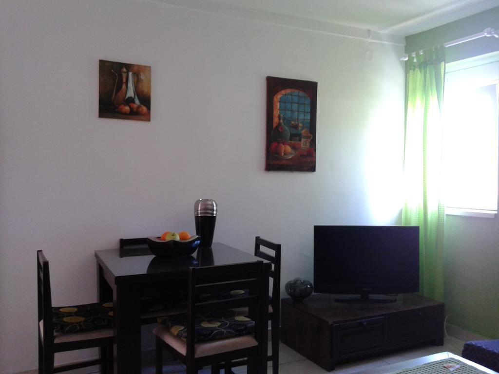 Apartments Coso Zlatne Njive Bb Cattaro Esterno foto
